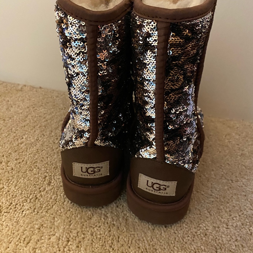 Sequence Uggs - Picture 3 of 5